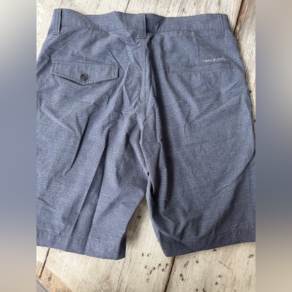 Travis Mathew Men’s Golf shorts set (2) size 30 - Picture 4 of 9